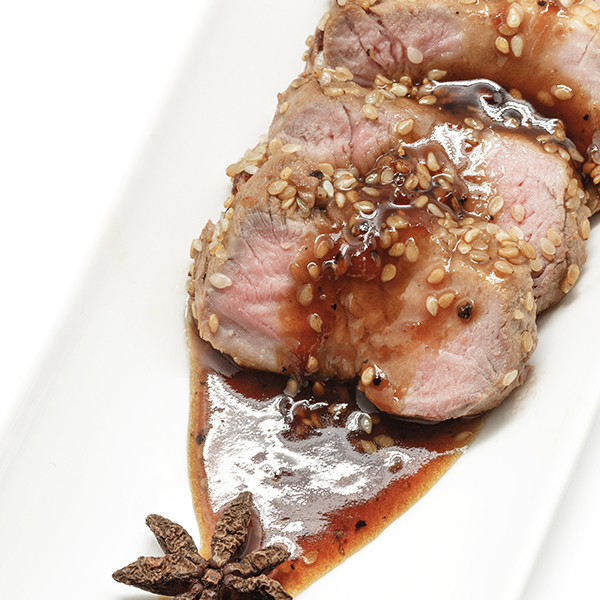 Lomo de cerdo laqueado en salsa teriyaki  